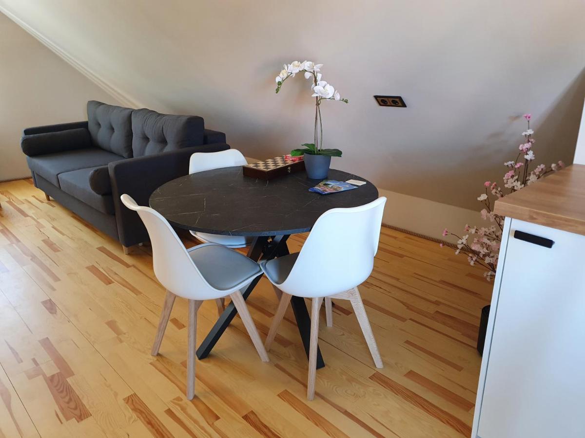 Kk Apartment Вентспилс Экстерьер фото